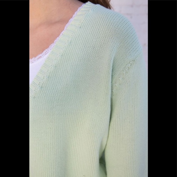 green billie sweater brandy melville